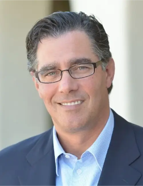 Portrait of Jeff Worthe